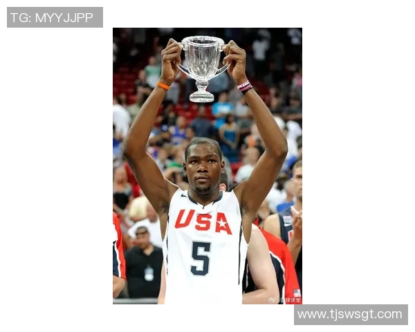 杜兰特精彩庆祝动作回顾展现篮球巨星的激情与风采