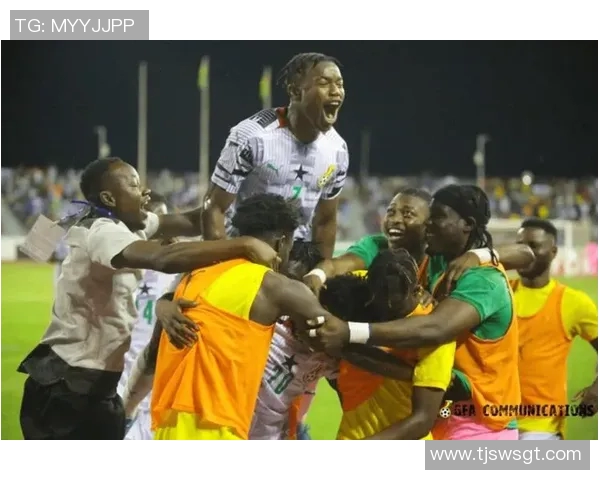 非洲杯精彩对决加纳队迎战强敌全力争胜展现足球魅力 非洲杯精彩对决加纳队迎战强敌全力争胜展现足球魅力