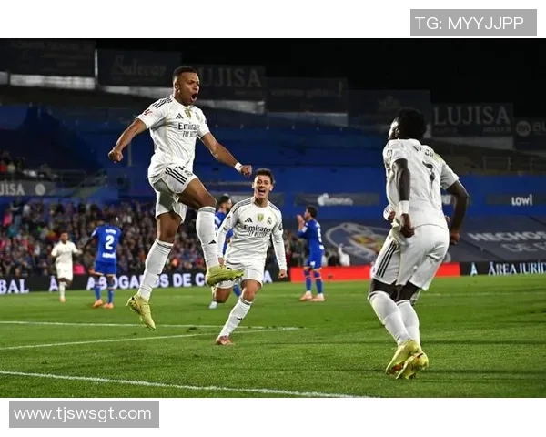 西甲第三轮皇马赢得3分，比埃尔代利亚点球制胜