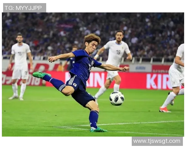 乌拉圭与日本足球对决分析两队实力与战术特点探讨