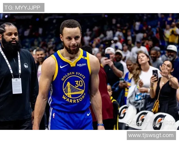 勇士击败灰熊,库里再显神威,狂砍40分引领胜利