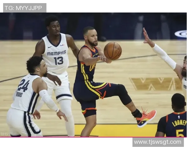 贾莫兰特在NBA赛场的崛起与挑战解析